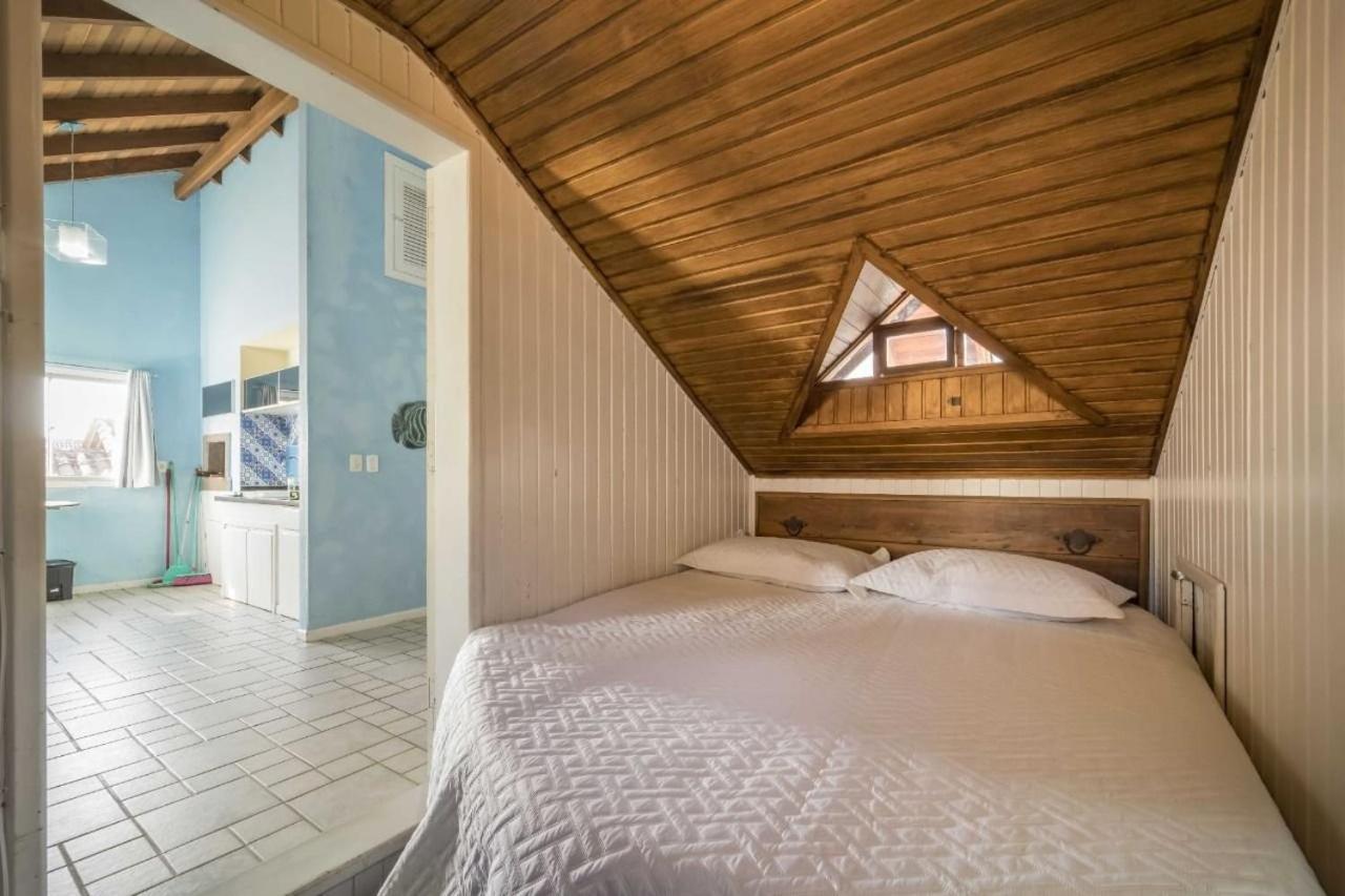 Апартаменты Apartamento Em 4 Ilhas Бомбиньяс Экстерьер фото