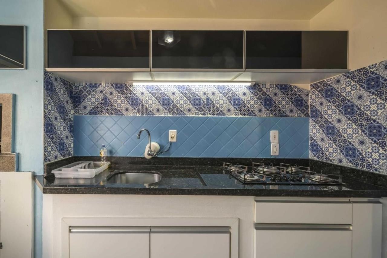 Апартаменты Apartamento Em 4 Ilhas Бомбиньяс Экстерьер фото
